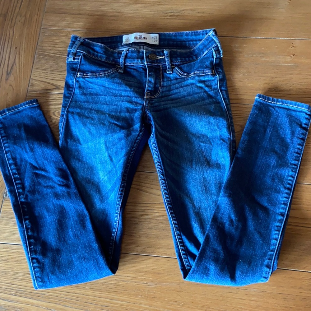 Hollister jeans
